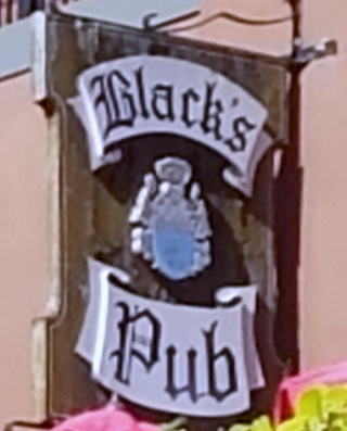 Black's Pub